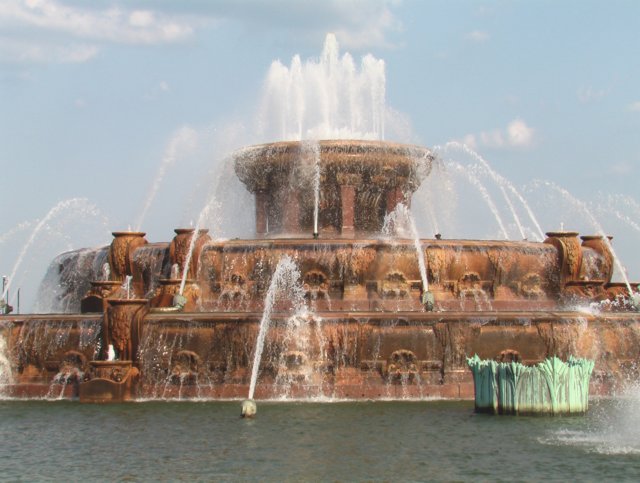 buckinghamfountain.jpg