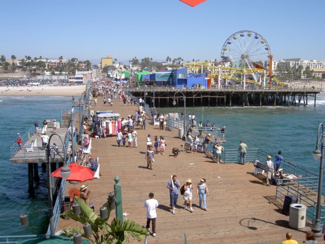 santamonicapier.jpg